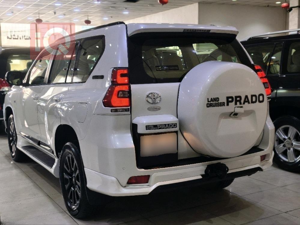 تويوتا لاندكروزر برادو